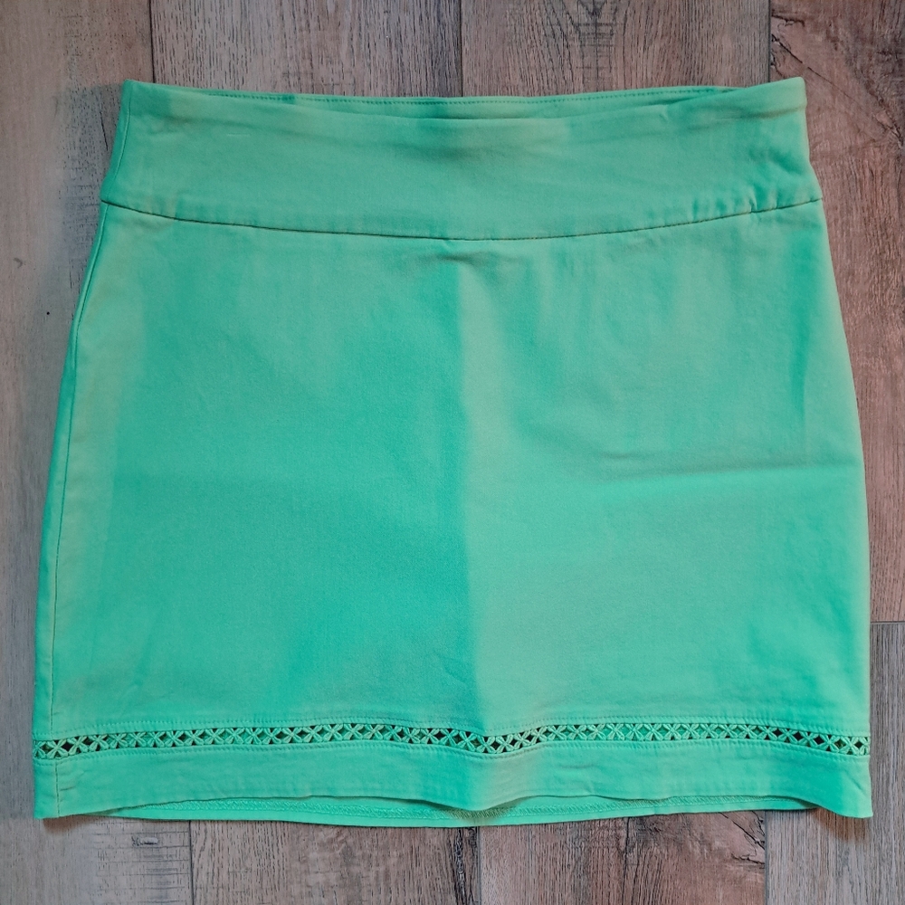 EUC Crown & Ivy Skort, Green, Size 8 - Picture 2 of 6